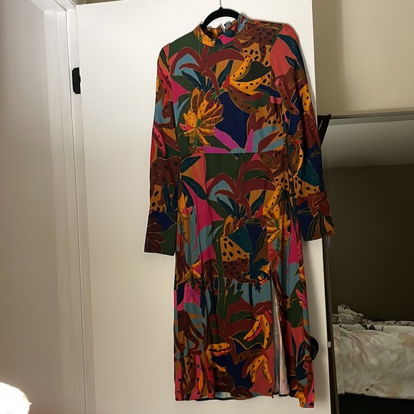 Leopards Jungle High Neck Midi Dress - Picture 15 of 15
